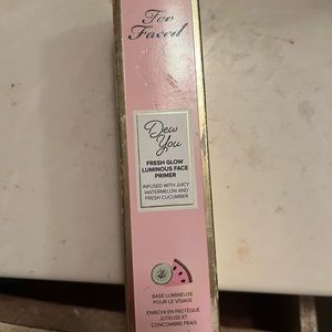 Too faced primer